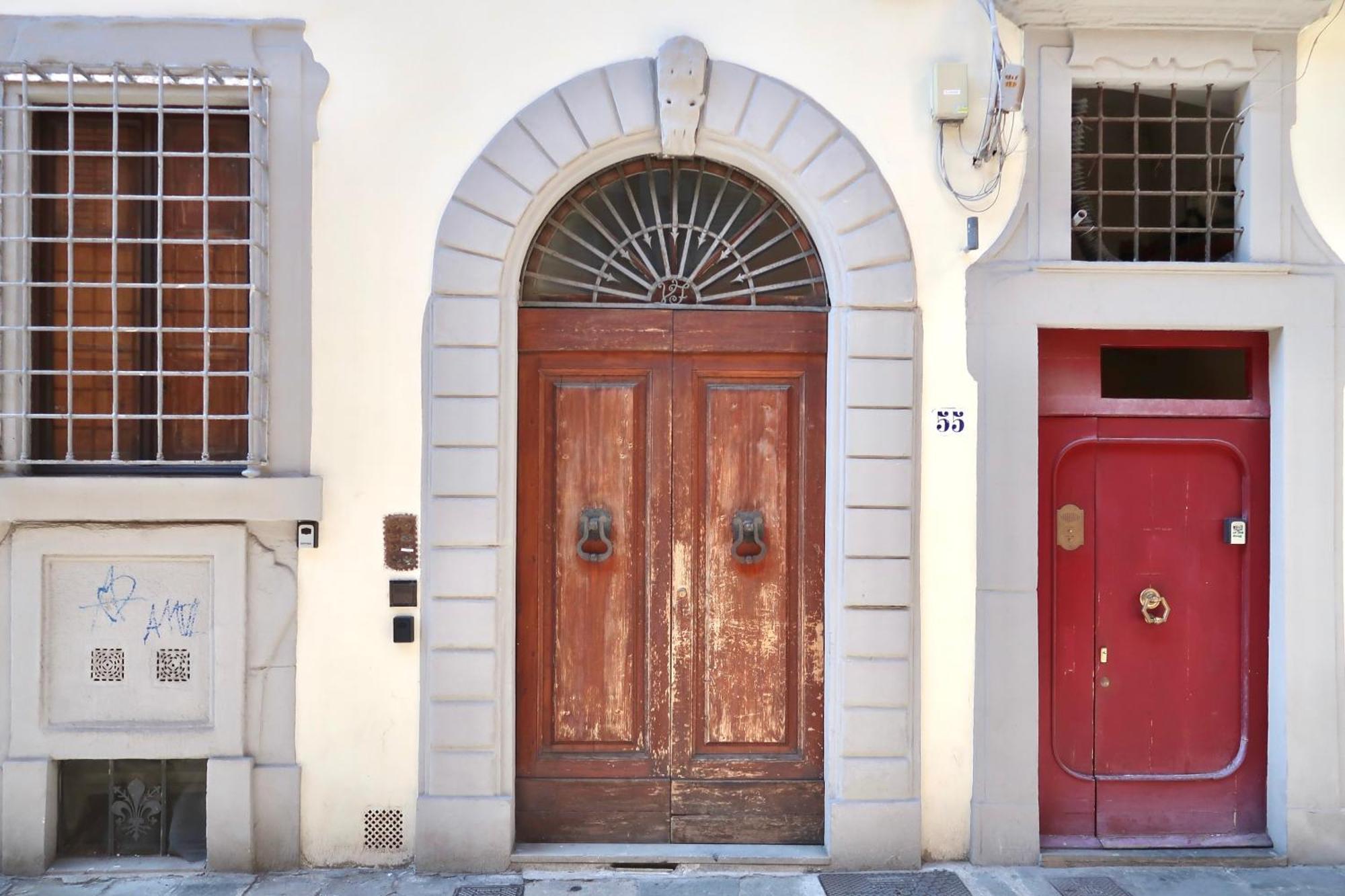 10-min Duomo Flat With Private Garden Florencia